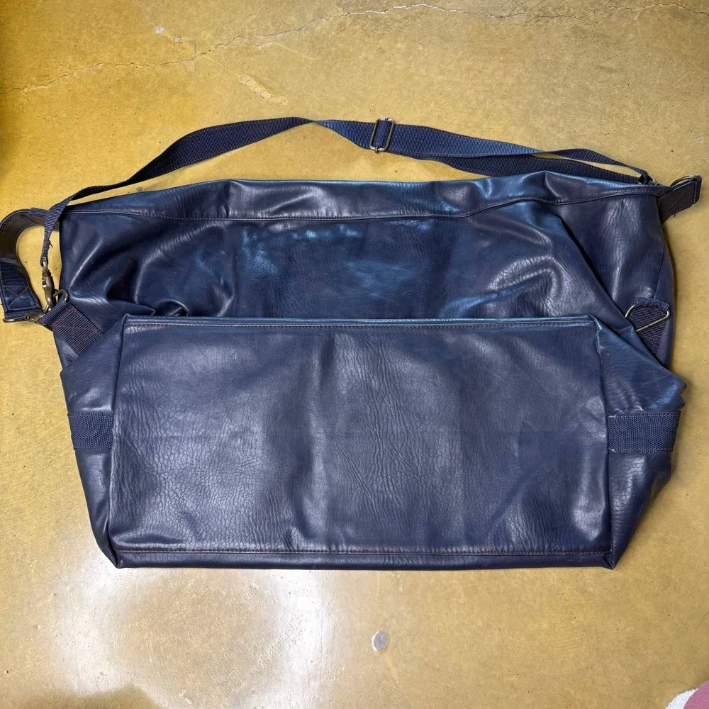 YSL FOR Men Opium Leather Over Night Messenger Bag Shoulder‎ Bag Navy XL